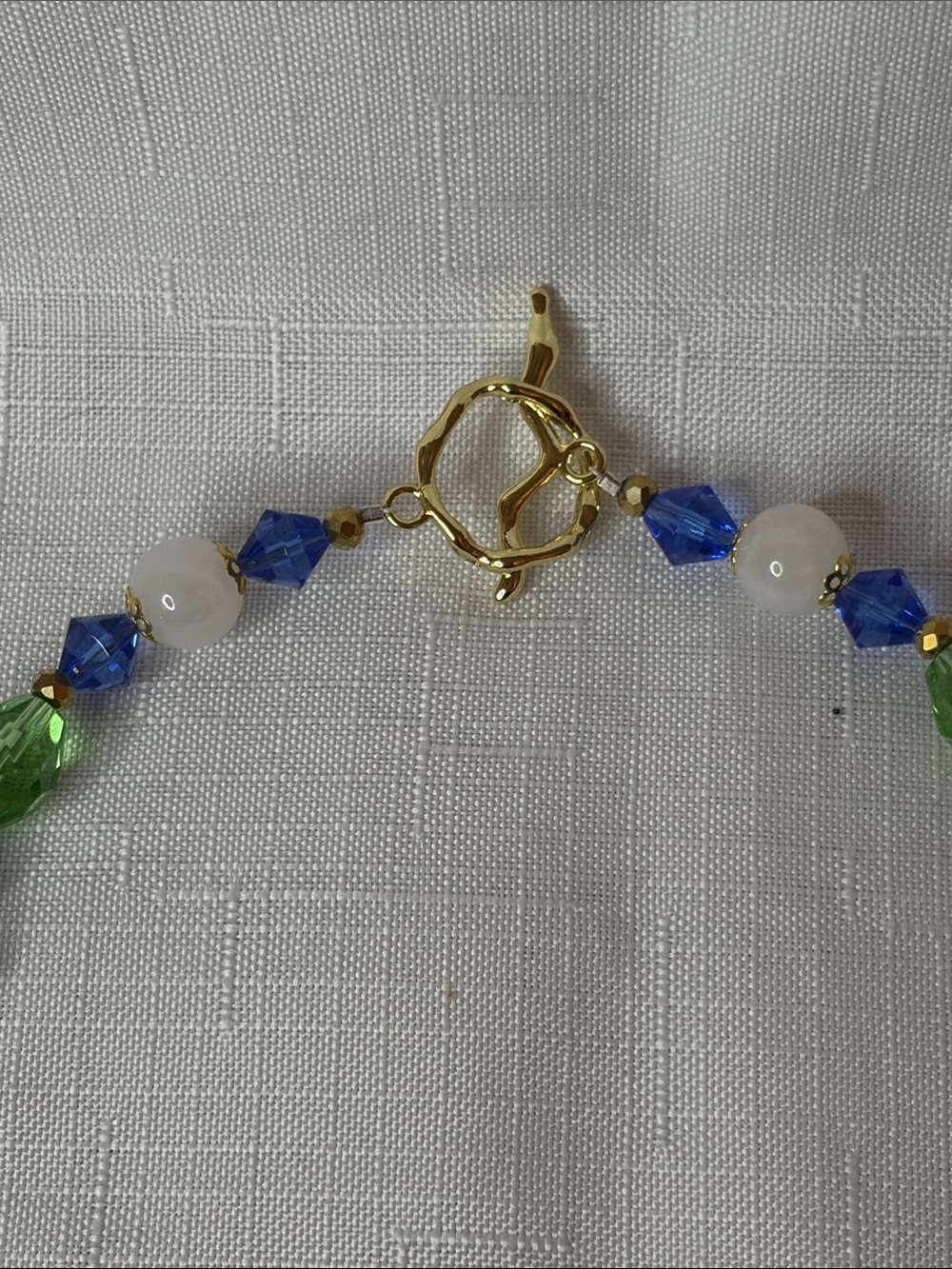 Handcrafted Murano Glass, White Jade and Crystal Necklace and Earring Set - Picture 5 of 7